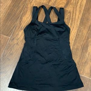 Lululemon black workout top size 4.